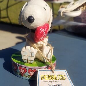 Peanuts Jim Shore Snoopy "I Love You" Figurine